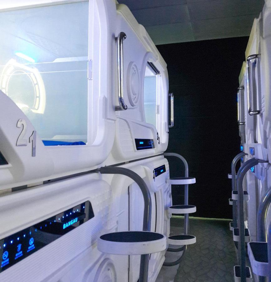 Bangau - Short Term Rest Area Capsule Hotel Sepang Eksteriør bilde